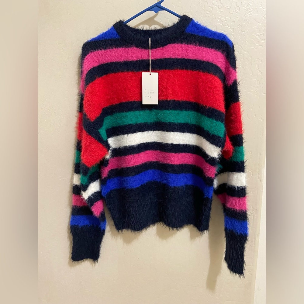 A New Day sweater size S